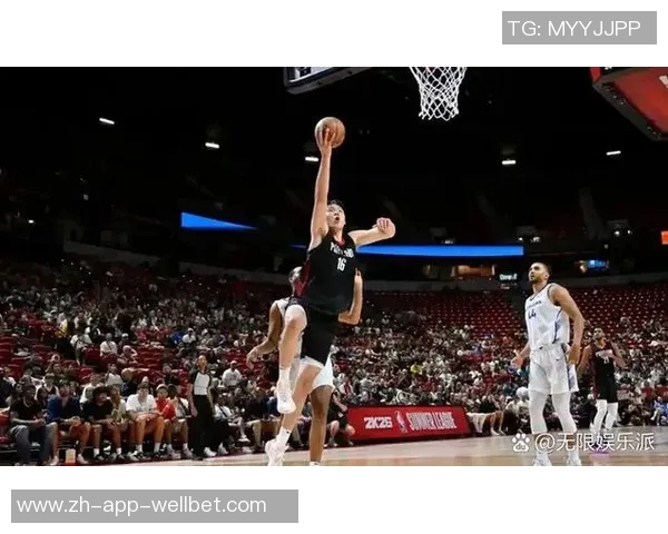 开拓者为新秀杨瀚森专机接送16顺位16号球员正式报到球队