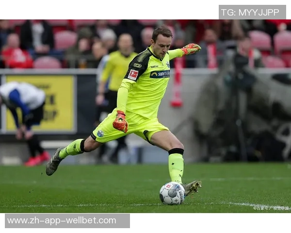 图兵工厂与乌拉尔的精彩对决分析及赛季前景展望